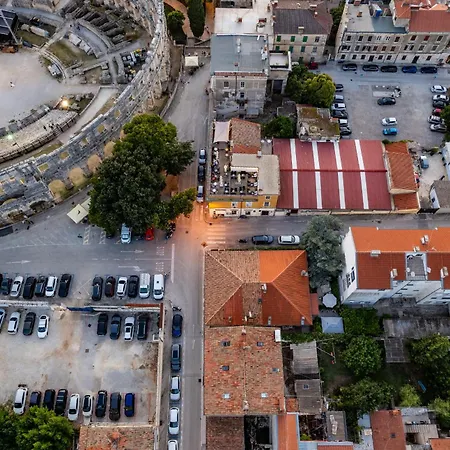 דירה Tania פולה